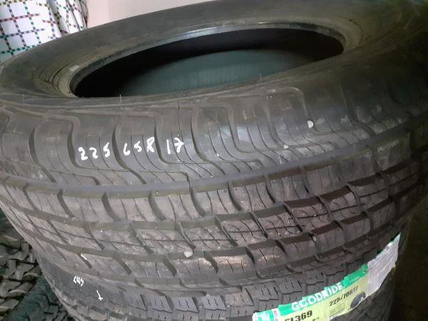 1 neumático impecable Courser HSX 225-65-R17 en Renca - Imagen 2