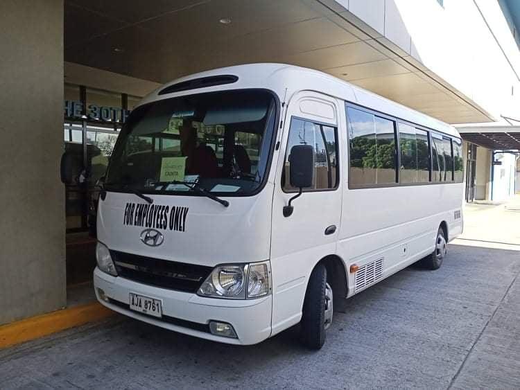 MINI BUS/COASTER FOR RENT AT VERY AFFORDABLE PRICE in Tatalon - Image 1