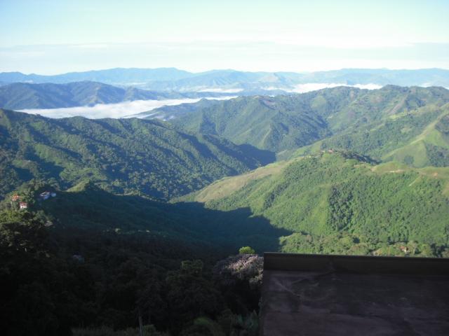 BELLA CASA CAMPESTRE ALTOS MIRANDINOS en Charallave - Imagen 12