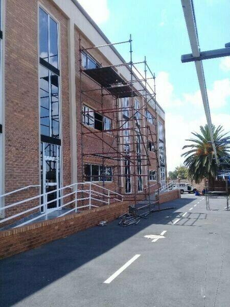 Scaffolding in Soshanguve - Image 6
