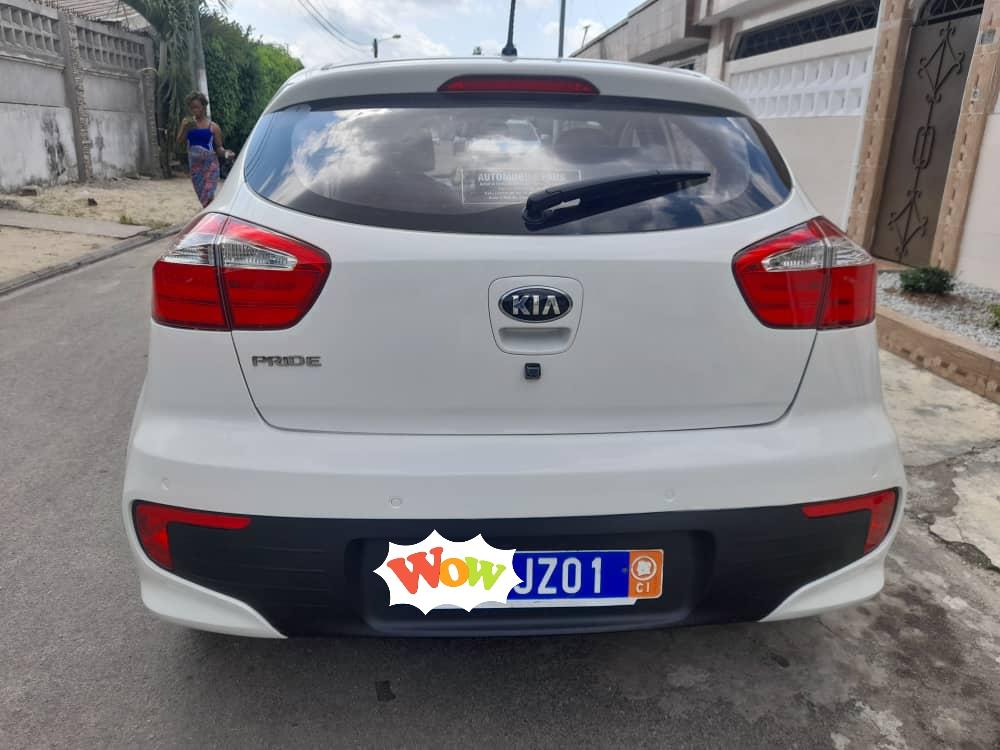 Kia Rio 2016 à Abidjan - Photo 2