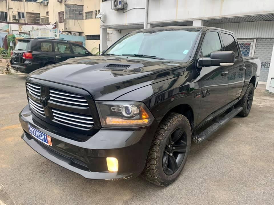 DODGE RAM 1500 2017 à Abidjan - Photo 12