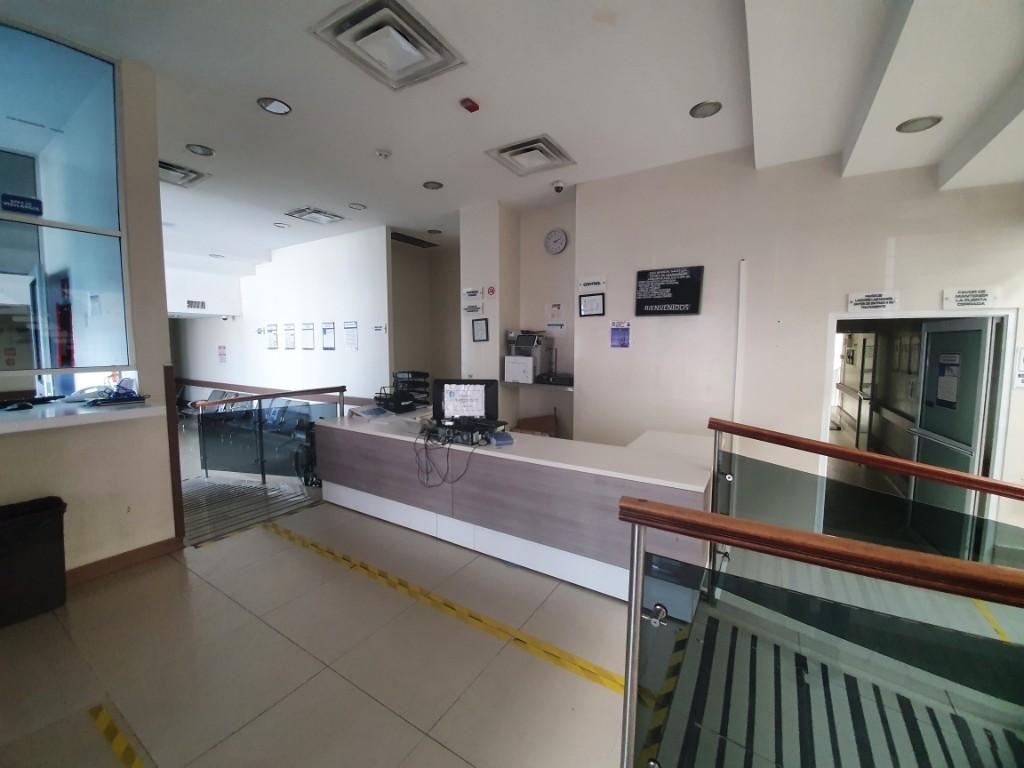 SE RENTA LOCAL COMERCIAL EN PASEO DE LA VICTORIA CON MUCHO ESTAC en Ciudad Juárez - Imagen 8