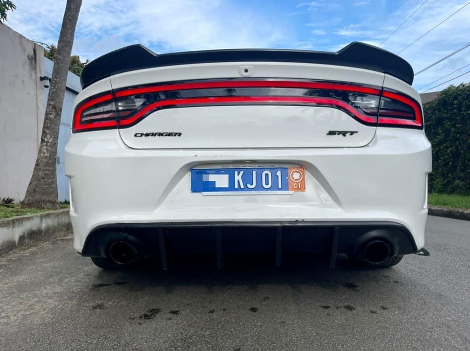 DODGE CHARGER SRT 2017 à Abidjan - Photo 4
