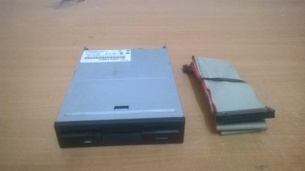 Floppy Disk Drives With Cable In Working Condition in Hyderabad - Image 4