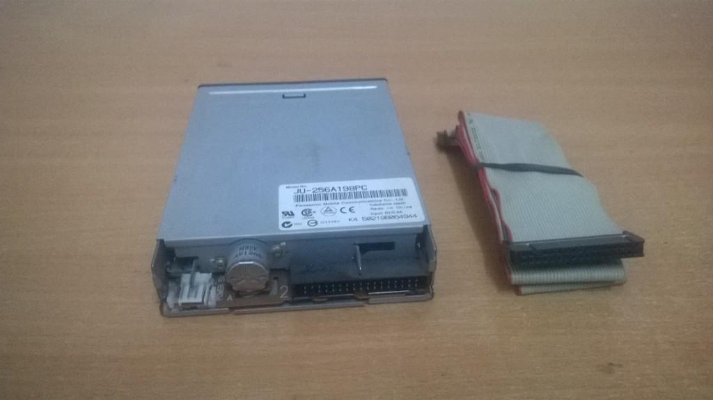 Floppy Disk Drives With Cable In Working Condition in Hyderabad - Image 7