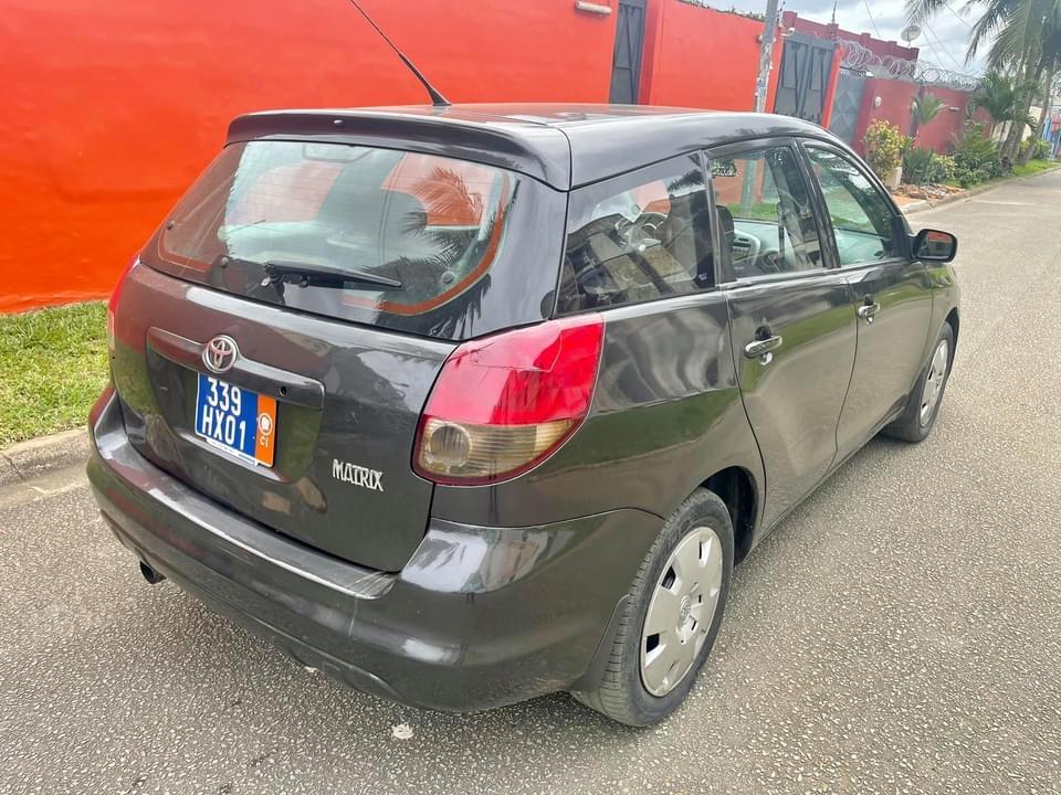 TOYOTA MATRIX 2005 Automatique à Abidjan - Photo 6