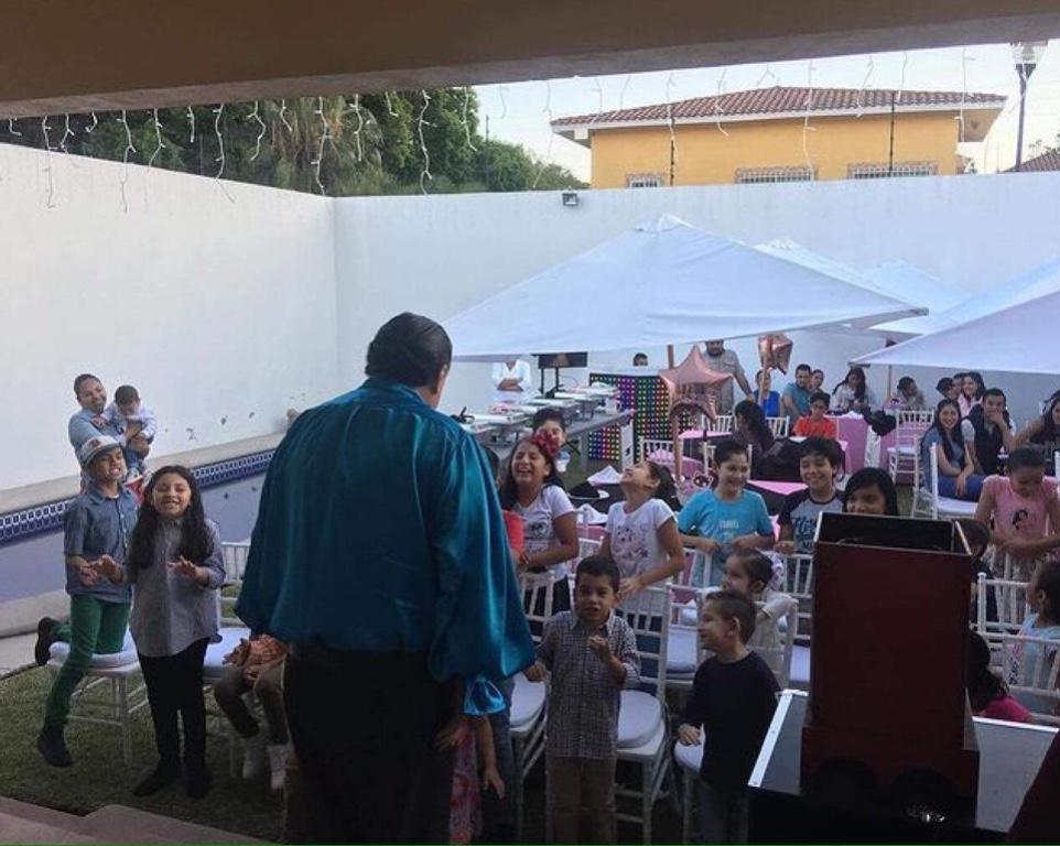Mago Rolando GARANTIZA muchas Risas en tu Fiesta Infantil en San Pablo de las Salinas - Imagen 5