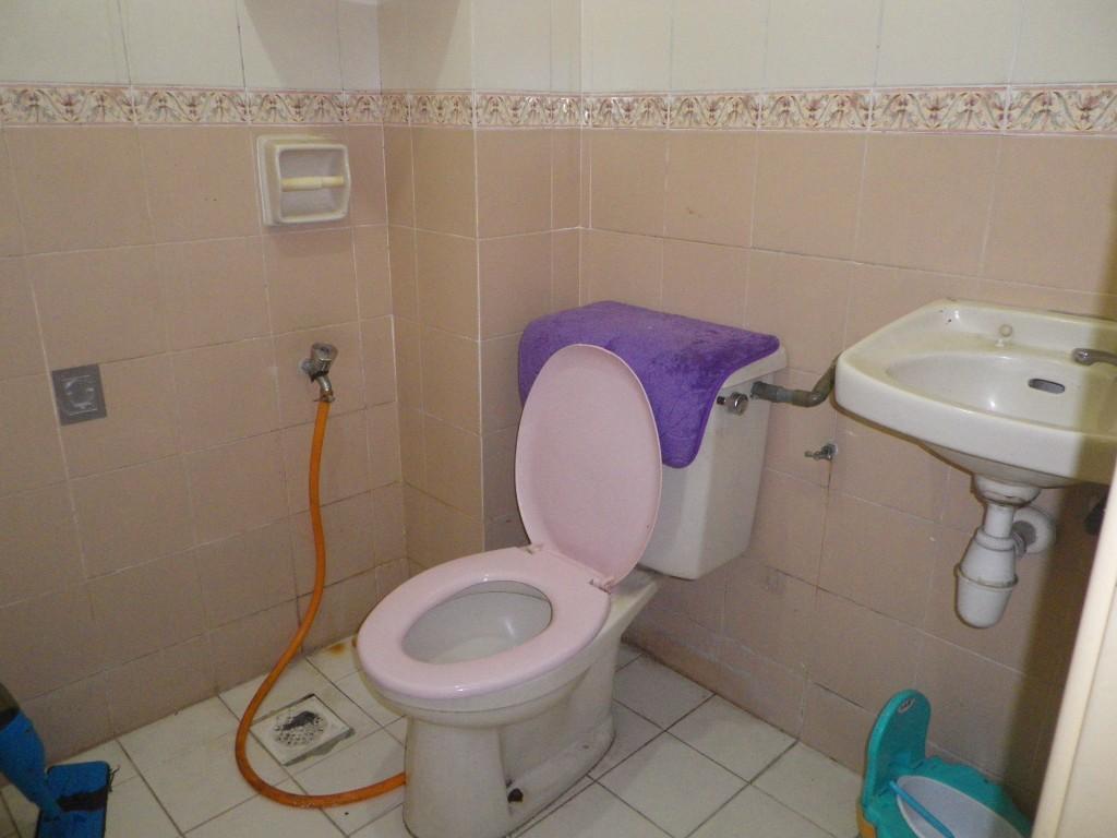 Selangor Bukit Rahman Putra 2-sty Intermediate House For Rent in Kampung Baru Subang - Image 6