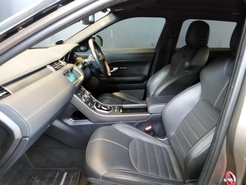 2018 Range Rover Evoque 2.0 i4D Td4 HSE Dynamic in Bloemfontein - Image 2