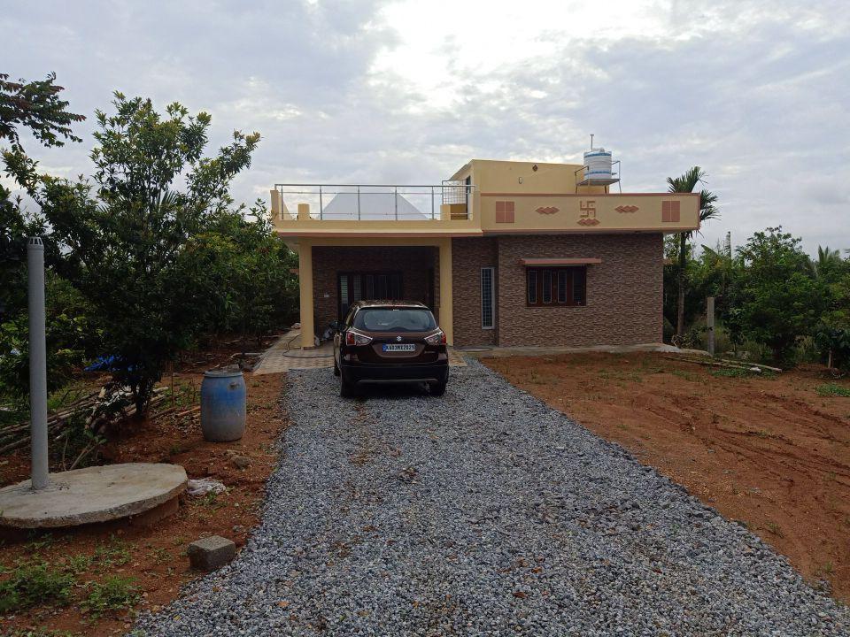 Weekend lockdown in farmhouse in Hosūr - Image 1