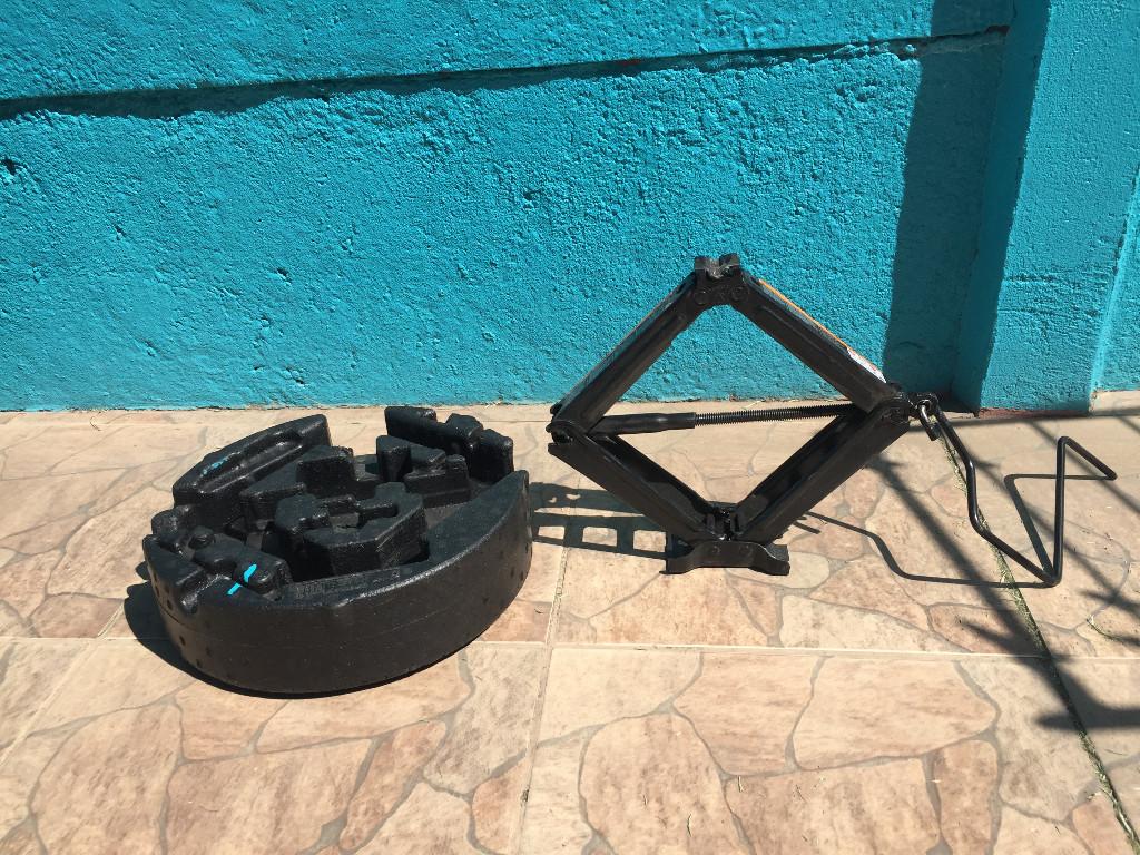 Neumático de Repuesto 205/60 R16 en Villa Alemana - Imagen 3