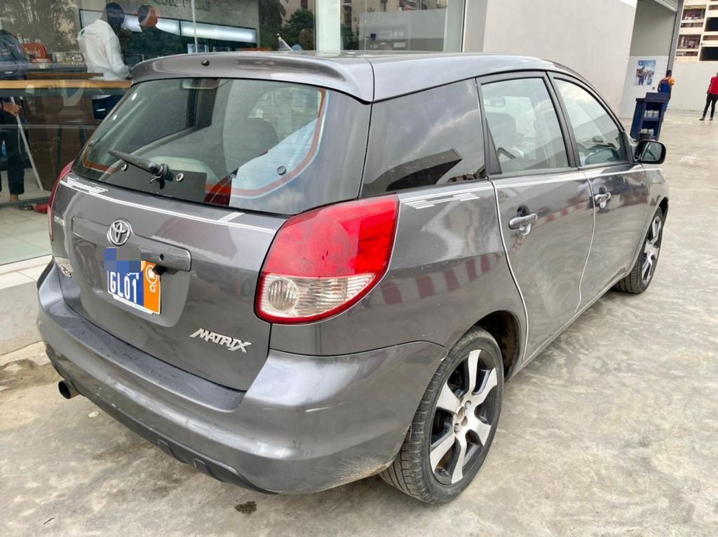 TOYOTA MATRIX 2006 à Abidjan - Photo 4