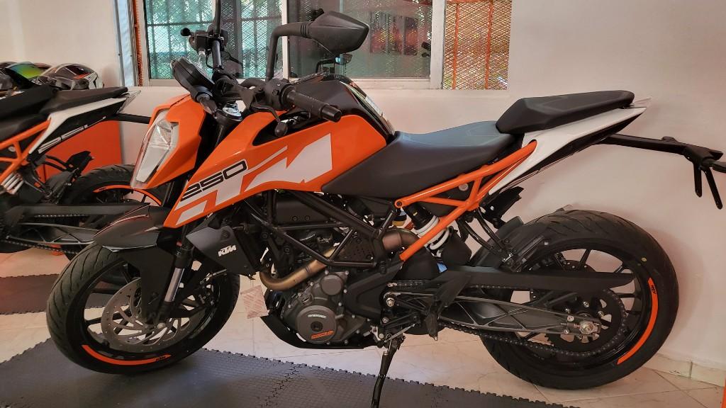 KTM 250 Duke en la República Dominicana - Imagen 3
