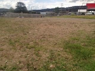 PRECIOSA Y ÚTIL PROPIEDAD COMERCIAL EN CARTAGO. en Oreamuno - Imagen 6