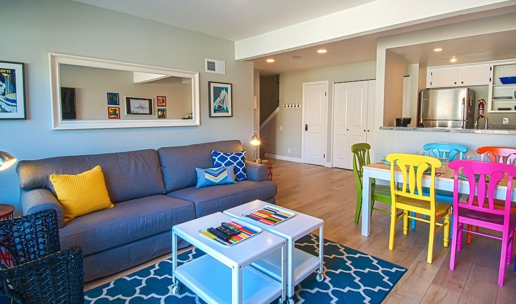 PERFECT DISNEY GETAWAY in Orange - Image 1