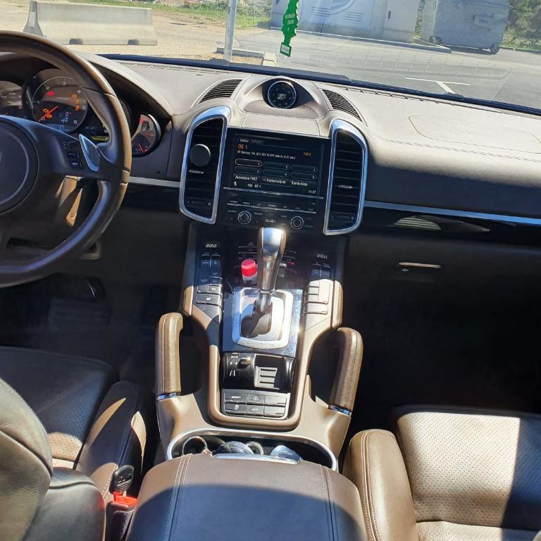 Porsche Cayenne in Klosterneuburg - Bild 2