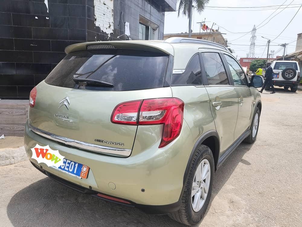 Citroën C4 2014 à Abidjan - Photo 2