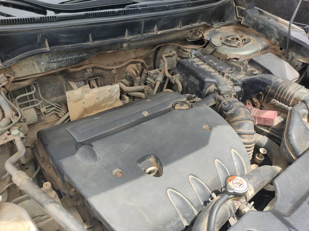 Citroën C4 2014 à Abidjan - Photo 8