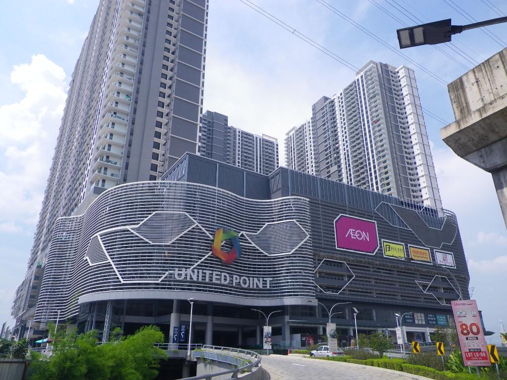 Kuala Lumpur Segambut United Point Residence For Rent in Ladang Seri Kundang - Image 1