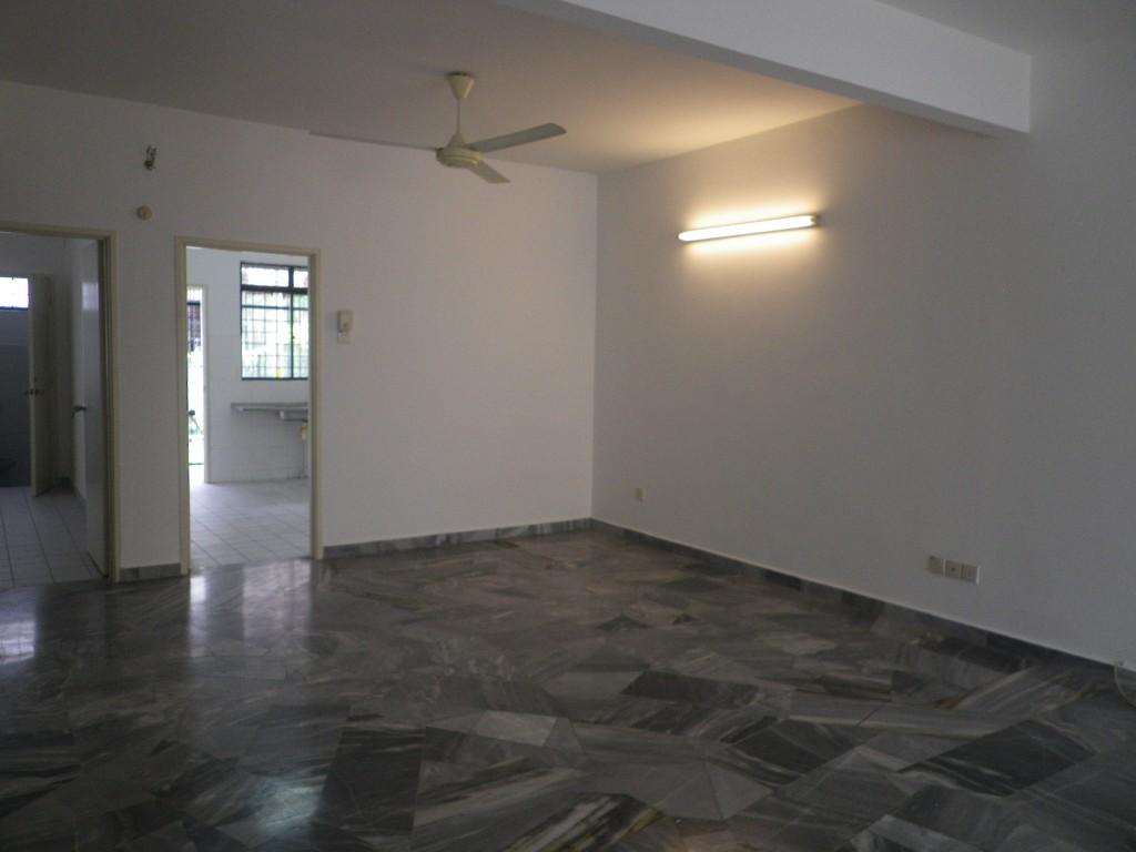 Selangor Petaling Jaya Bandar Utama 2-sty Inter House For Rent in Kampung Baru Subang - Image 3
