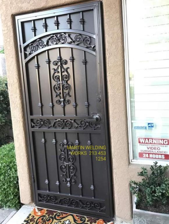 IRON WELDING WORKS en Florence-Graham - Imagen 11