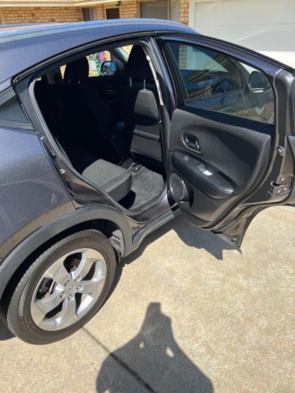 Honda HRV-VTIS in Bentley - Image 9