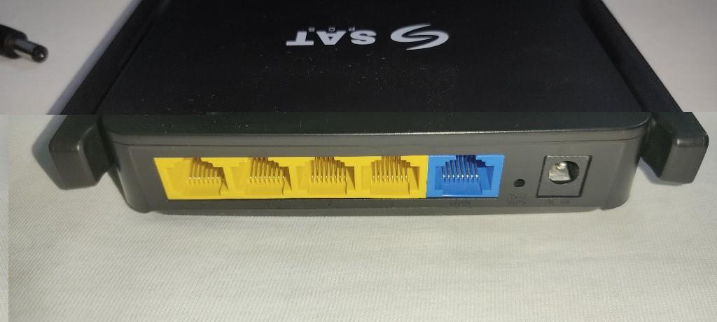 X40MIL ROUTER INALÁMBRICO 300Mbps SAT WR5300N, 5dBi ANTENA DOBLE en Cúcuta - Imagen 2