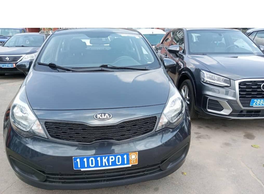KIA Rio 2015 à Abidjan - Photo 3