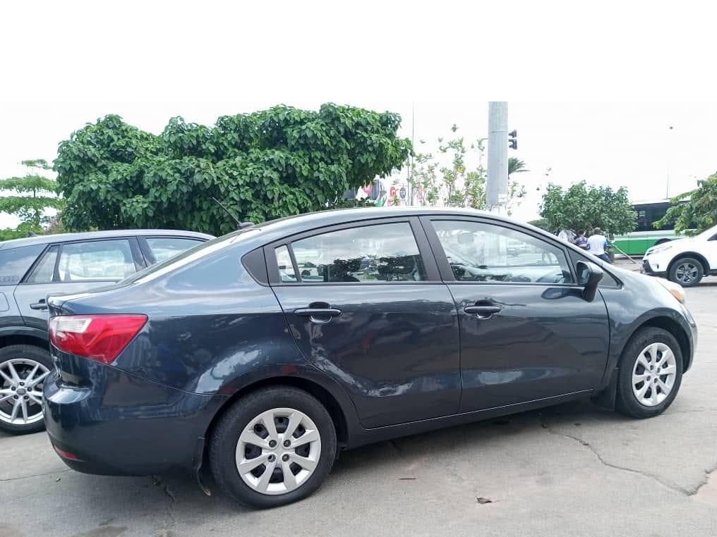 KIA Rio 2015 à Abidjan - Photo 5