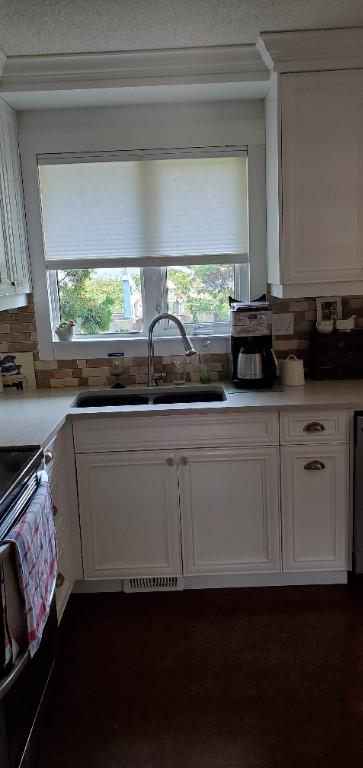 Home For Sale in Regina - Image 3