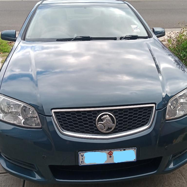 Holden Commodore in Keilor - Image 3