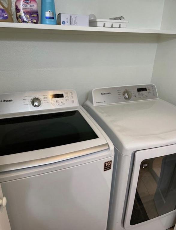 Apartment 2 bedroom 2 bathrooms For Rent Reach us th in Santa Barbara - Image 2