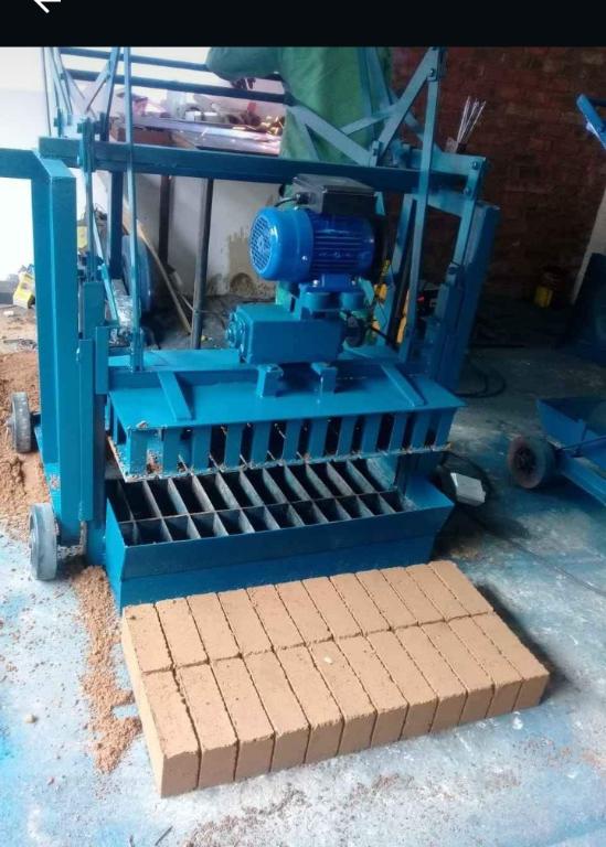 Electrical Brick and Blocks machines R25000 in Randburg - Image 1