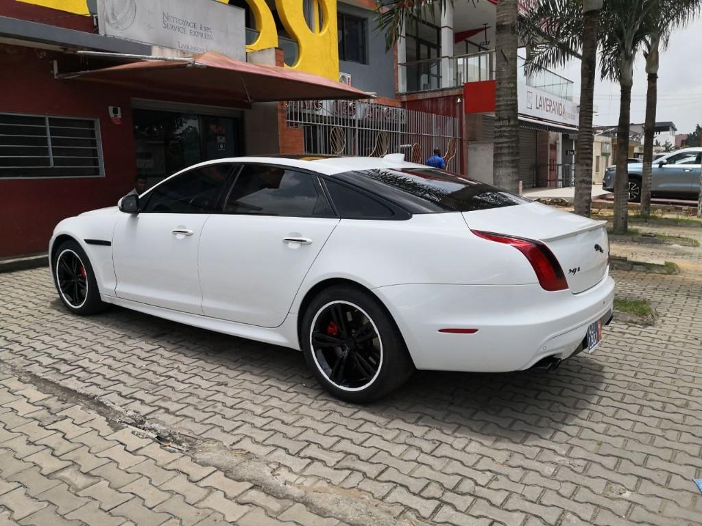 JAGUAR XJL R à Abidjan - Photo 11