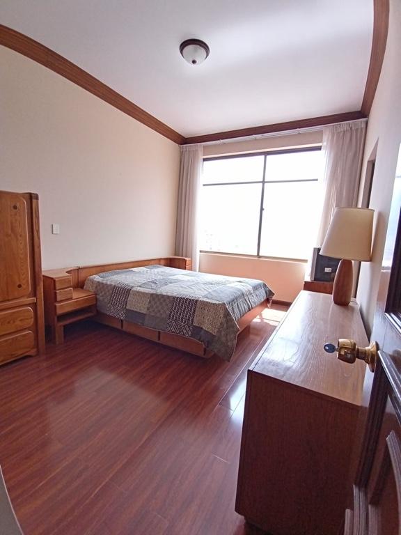 EN VENTA DEPARTAMENTO 3 DORMITORIOS TORRES SOFER II en Vinto - Imagen 14