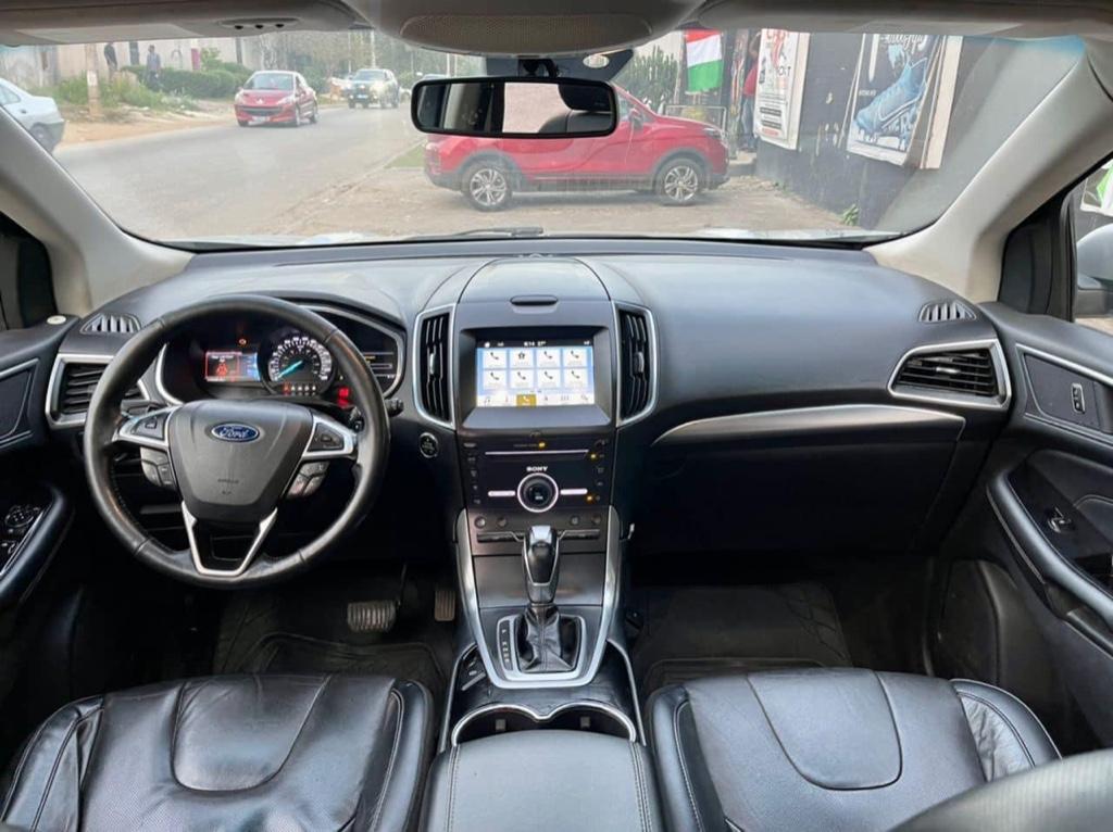 Ford Edge Titanium 2017 à Abidjan - Photo 10