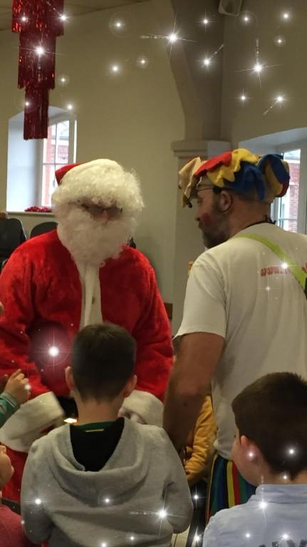 Spectacle comique, participatif pour votre arbre de Noël au Luxembourg - Photo 3