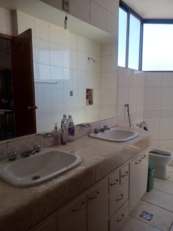 EN VENTA DEPARTAMENTO TORRES SOFER 3 DORMITORIOS en Vinto - Imagen 5