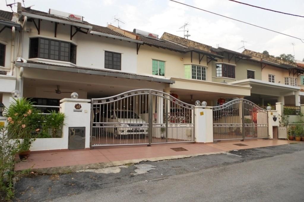Kepong Bandar Sri Damansara SD9 Double Storey House For Sale in Ladang Seri Kundang - Image 1
