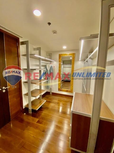 FOR SALE Two Roxas Triangle Furnished and Upgraded 3 BR Unit in Makati - Image 8