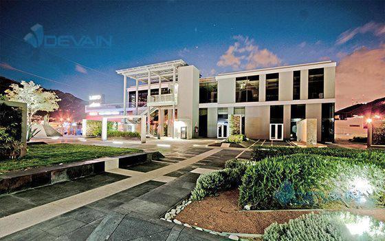 LOCAL COMERCIAL EN RENTA VALLE ORIENTE en Monterrey (MTY) - Imagen 1