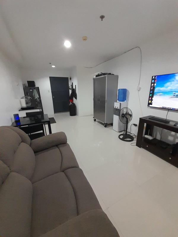 CONDO UNIT FOR SALE OP007 in Pavia - Image 1