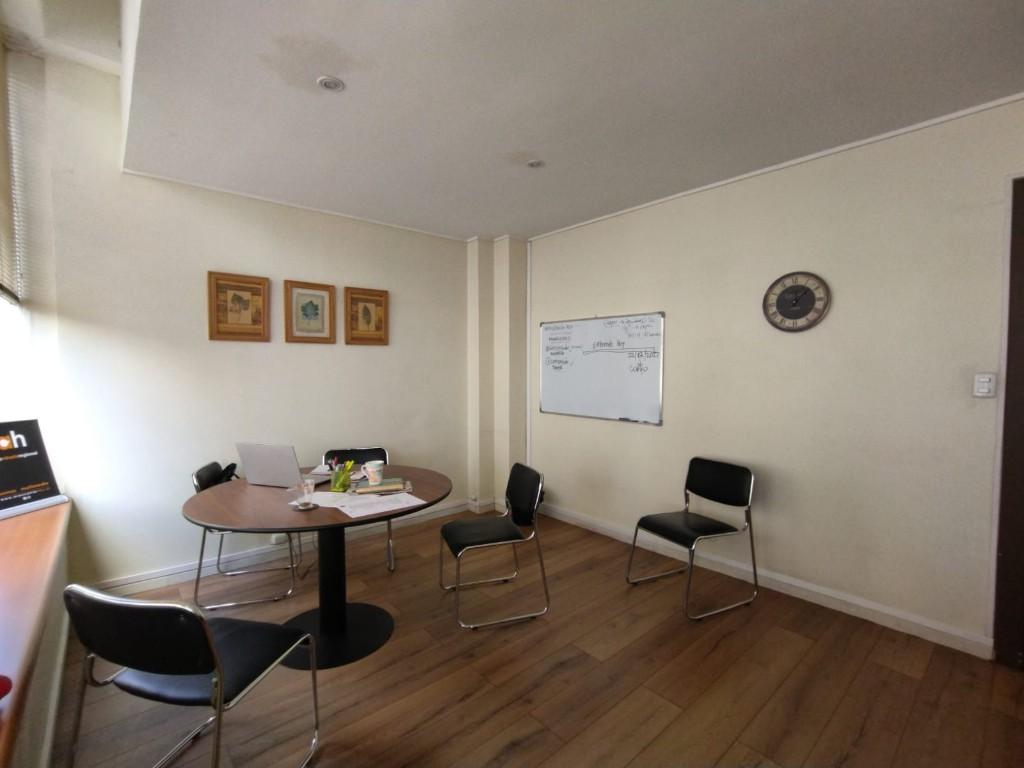 VENDO AMPLIA OFICINA CENTRO TEMUCO en Temuco - Imagen 11