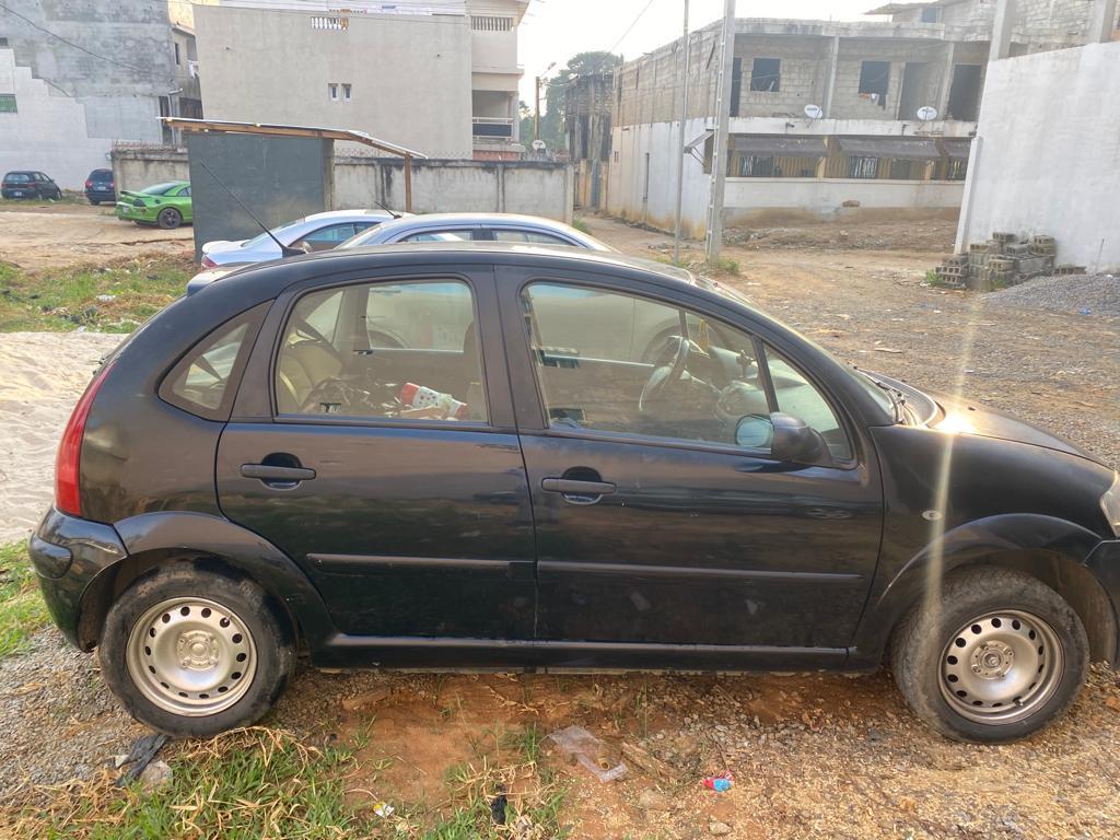 Citroën C3 à Abidjan - Photo 3