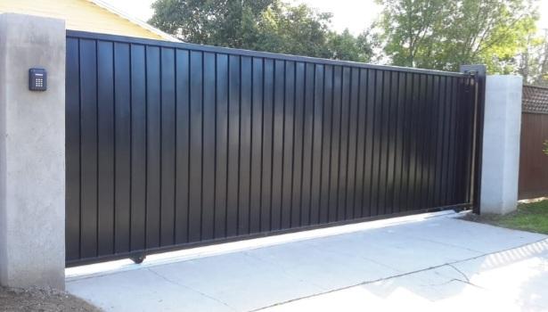 WELDING IRON WORKS en Gardena - Imagen 3
