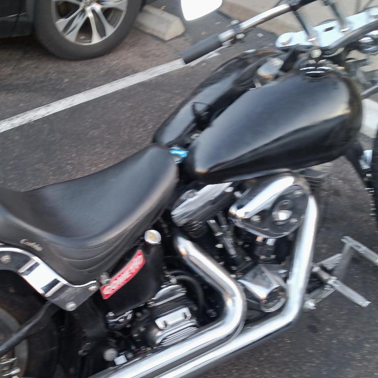 Harley Davidson Custom in Surprise - Image 2
