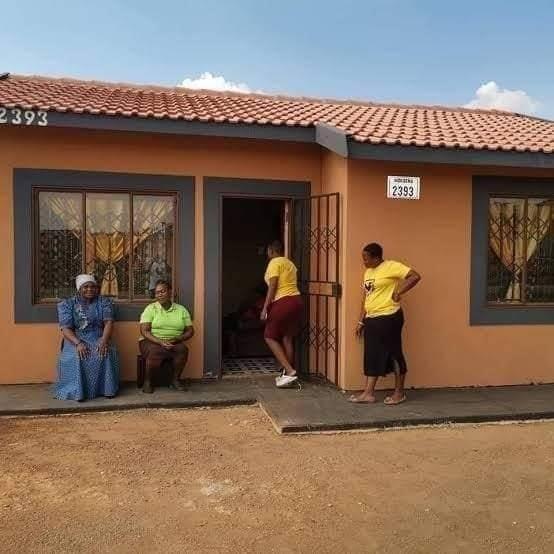 New RDP House For Sale Or Check Your Status in Tembisa - Image 1