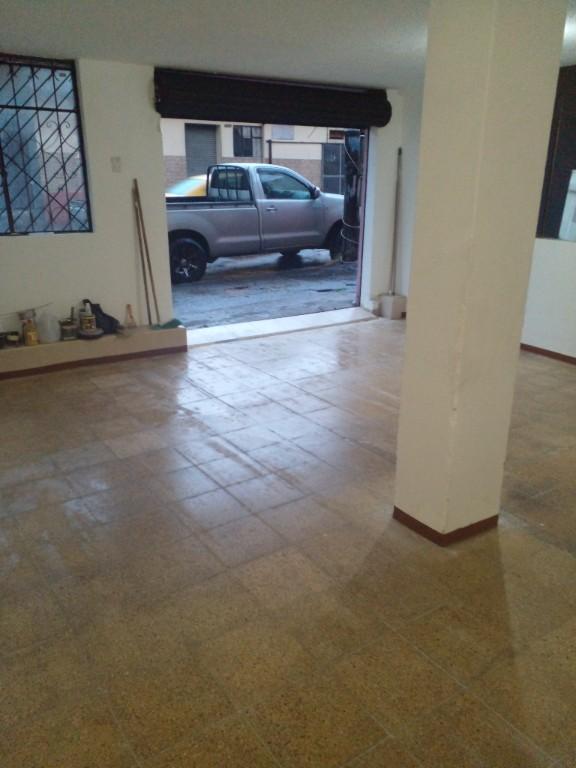 LOCAL ARRIENDO VIA PRINCIPAL en Quito - Imagen 2
