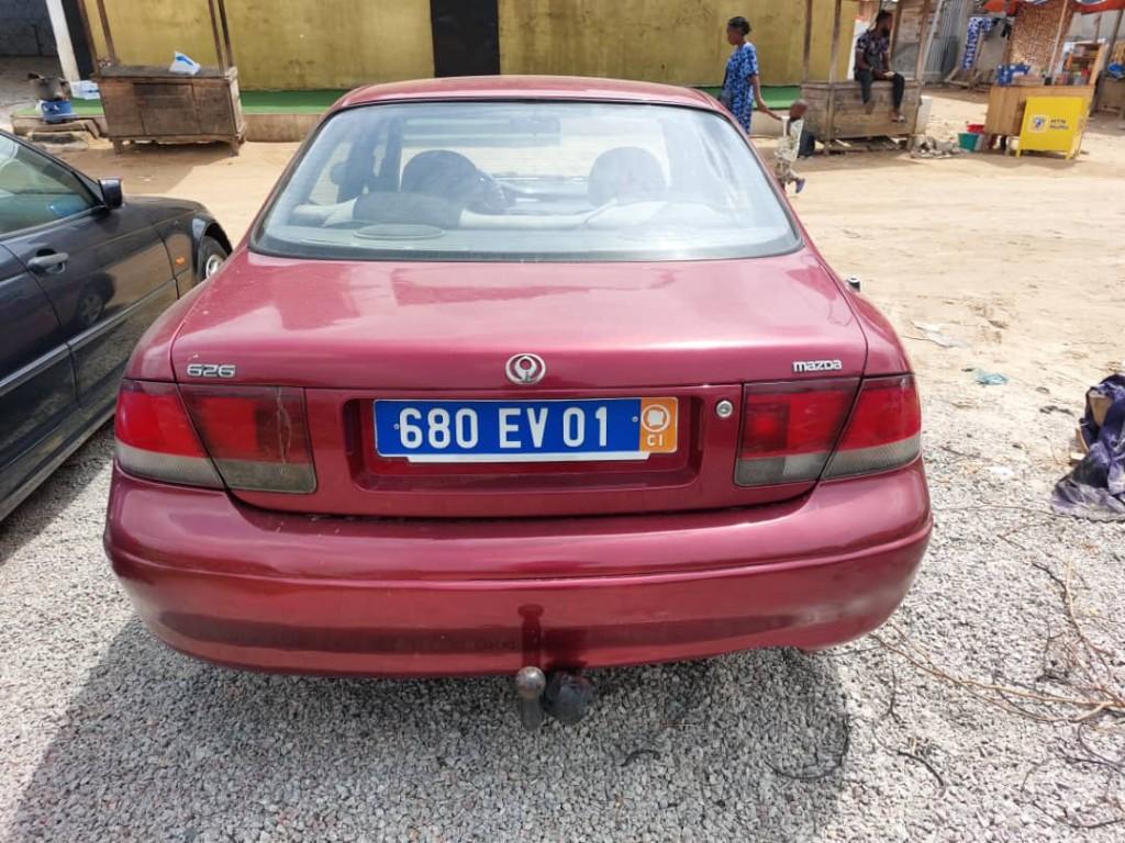 MAZDA 626 PROPRE à Abidjan - Photo 3